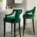 Зеленые стулья
