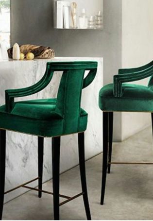 Зеленые стулья
