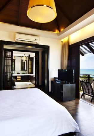 Спальня в тайском стиле