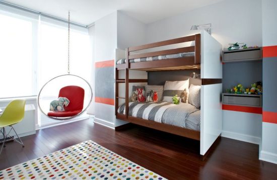 Двухъярусная кровать для маленькой комнаты