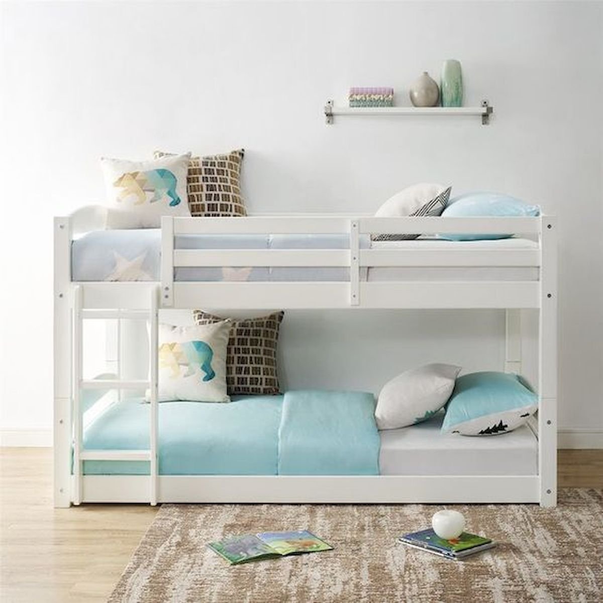 Двухуровневая кровать для детей