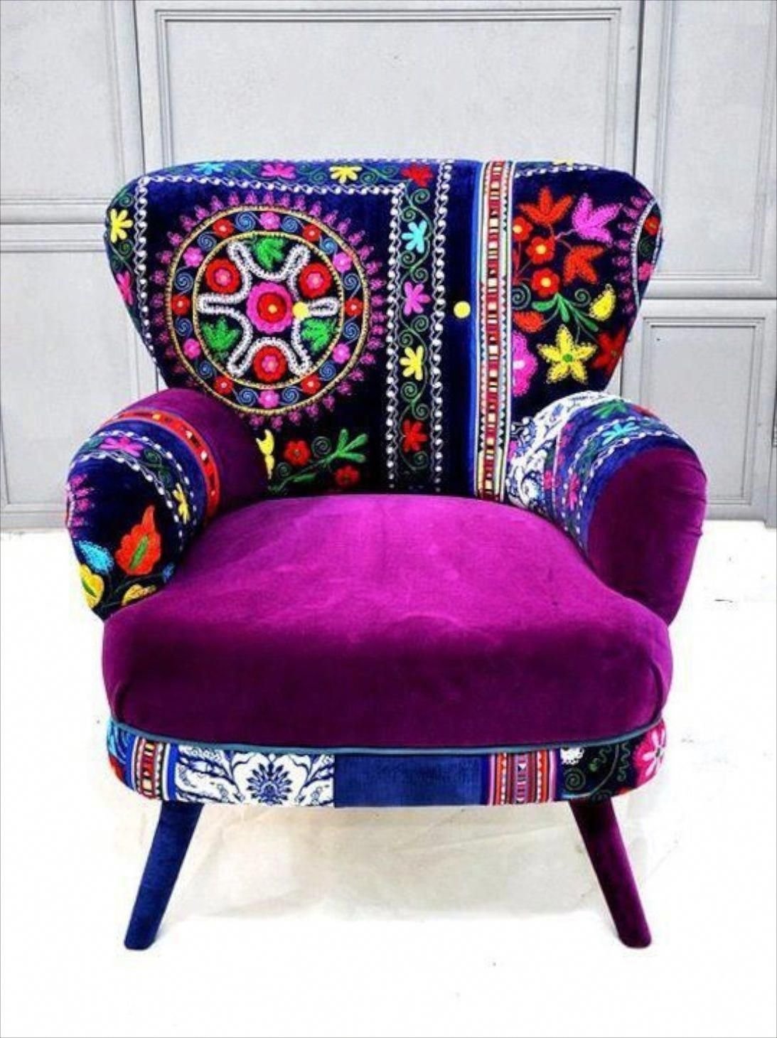 Материал для обивки кресел. Разноцветное кресло. Кресло дизайнерское. Кресло в стиле бохо. Разноцветные кресла в интерьере.