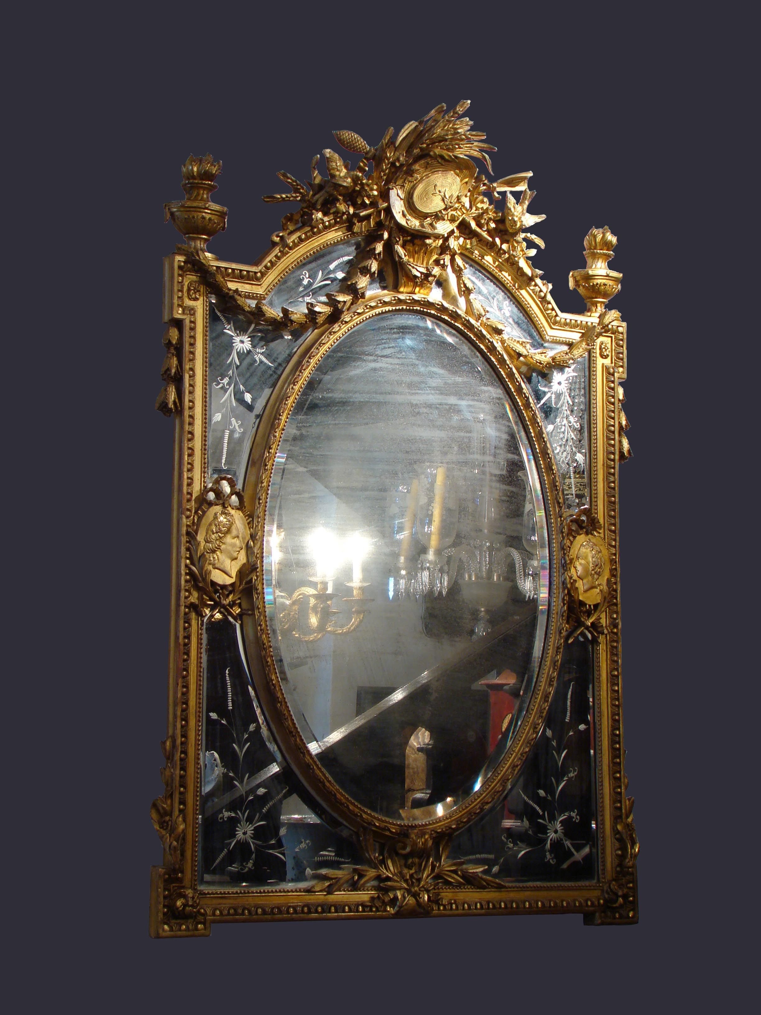 Купить старинное зеркало. Зеркала Пекама. Зеркало рококо 18 век. Зеркало Луи XVI. Викторианское зеркало сбоку.