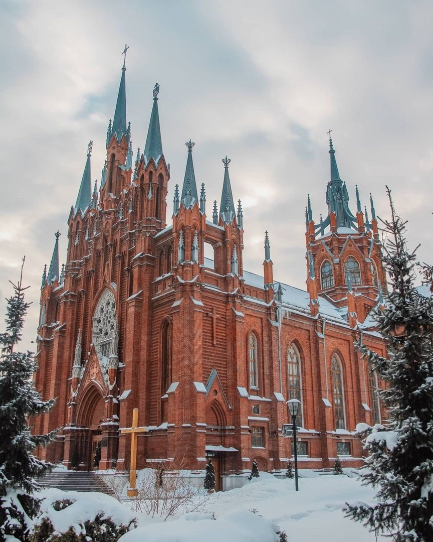 Где в россии католическая церковь