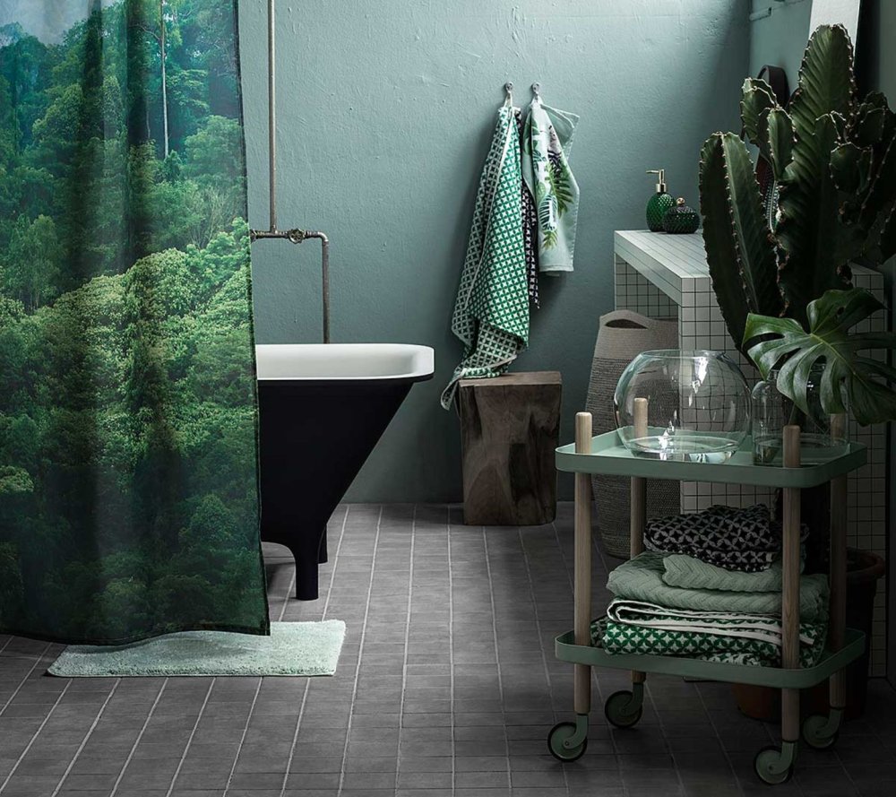 ванна и туалет в зеленом цвете