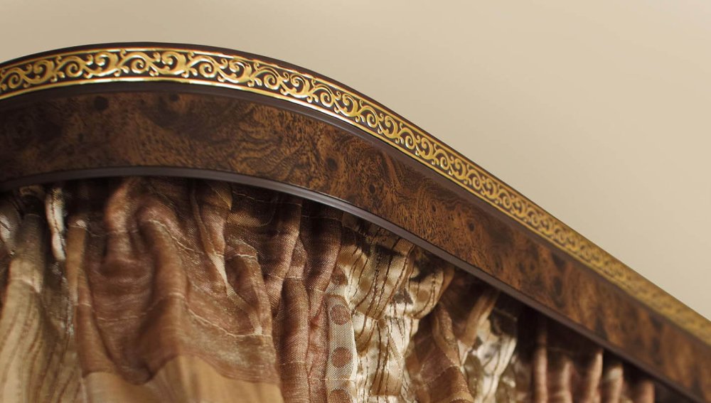 Потолочные карнизы версаче