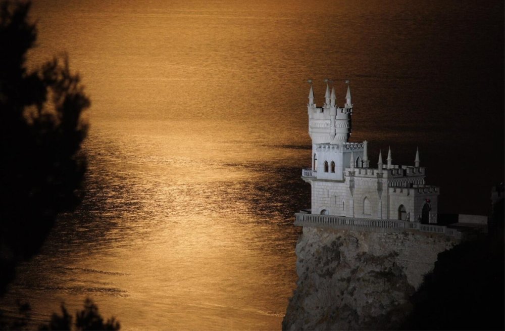 Ночной Крым - « Ласточкино гнездо