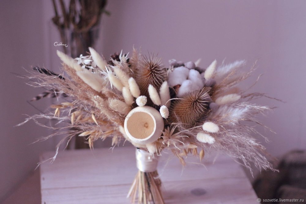 Букетик из сухоцветов